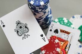 Tampilan live-dealer blackjack rajacuan77 dengan dealer profesional dan kontrol permainan yang intuitif